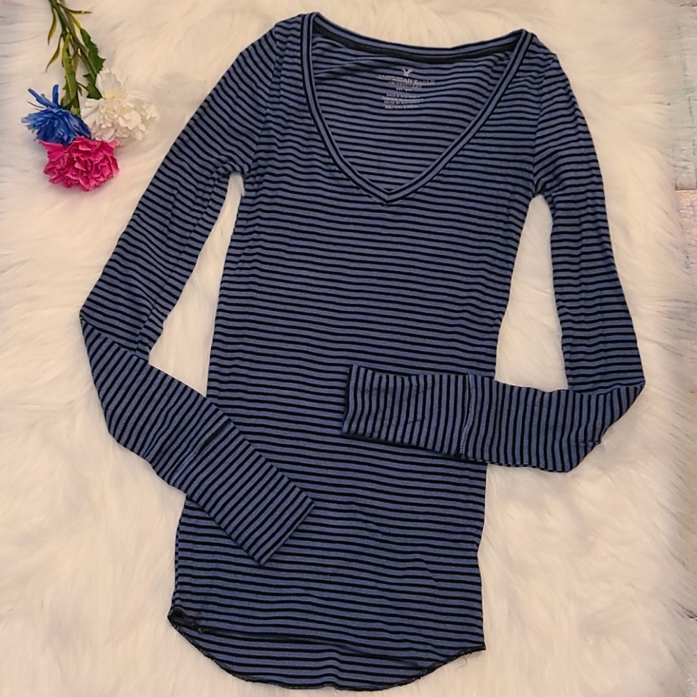 American eagle long sleeve top